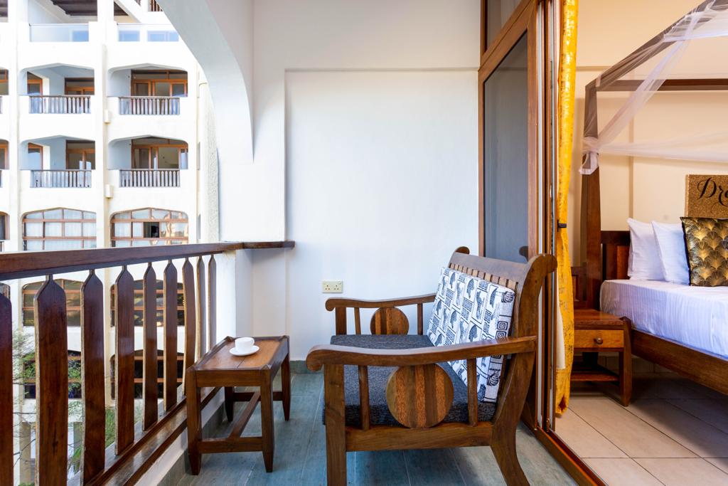 Golden Sands Resort Furnished Apartments in Diani — photo 8