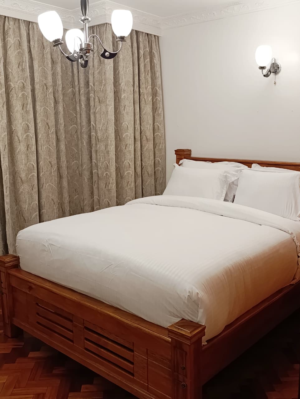 Extended Stays at Meltonia Luxury Suites — photo 2 of 5